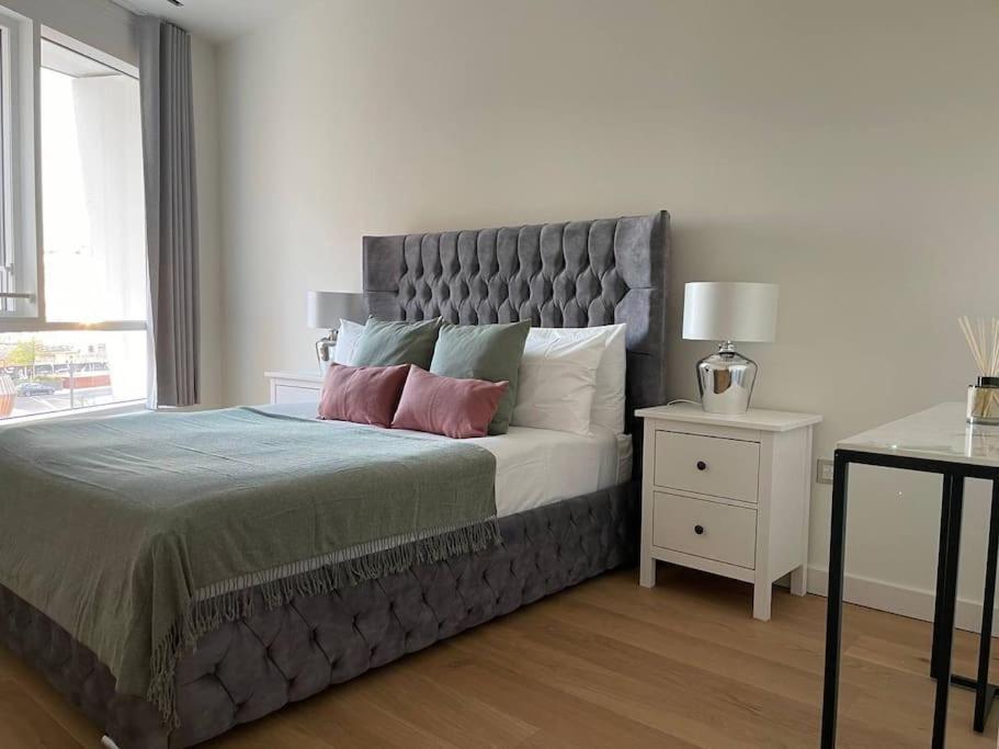 Luxury 3 Bed 3 Bath In Apartment